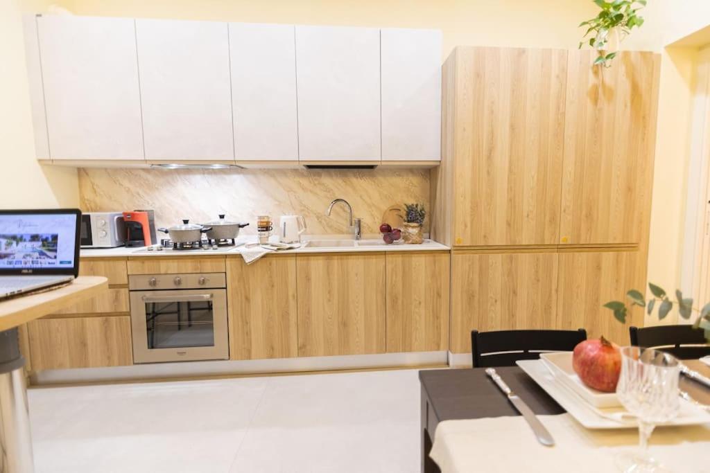 Il Melograno Suite Apartment Мартина-Франка Экстерьер фото